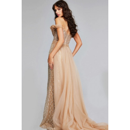 Elegant Sequined Jovani Style 39389 Evening Gown Size 00 Color