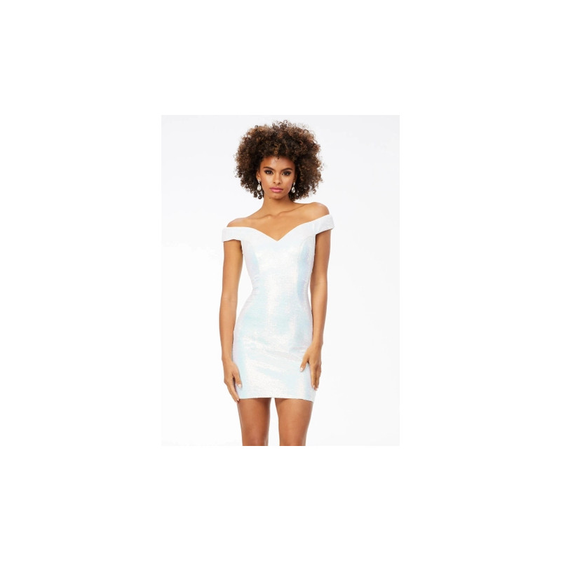 Ashley Lauren Style 4522