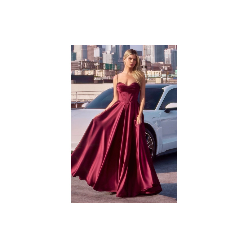 Ladivine by Cinderella Divine Style 7481