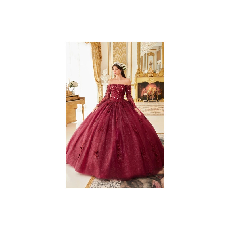Ladivine by Cinderella Divine Style 15706
