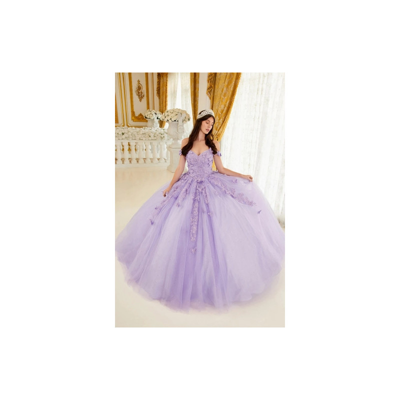 Ladivine by Cinderella Divine Style 15709