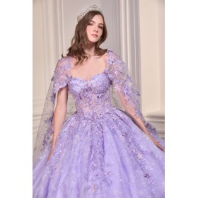 15719 by La Divine - Get ready to shine in our