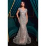 CC0915 by La Divine - Radiating timeless glamour, this mermaid gown