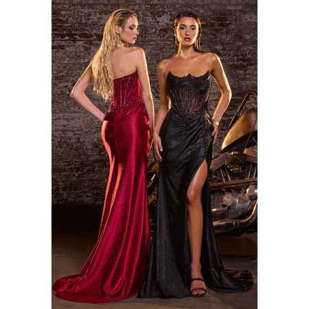 CC463 by La Divine - Designed with dramatic allure, this fitted