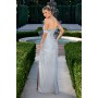 CD417 by La Divine - Softly luminous and effortlessly glamorous, this