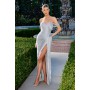 CD417 by La Divine - Softly luminous and effortlessly glamorous, this