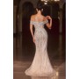 CD674 by La Divine - Radiating elegance from every angle, this