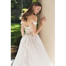 WL057 by Andrea & Leo