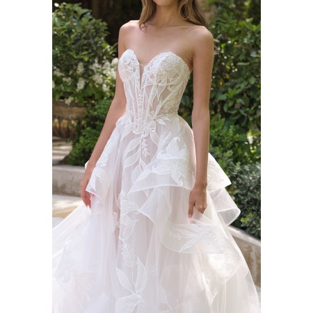 WL059 by Andrea & Leo