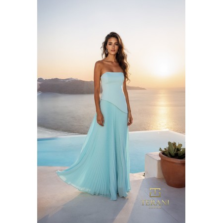 Terani 261E6736 Straight Neck Chiffon & Crepe Flowing Formal Gown